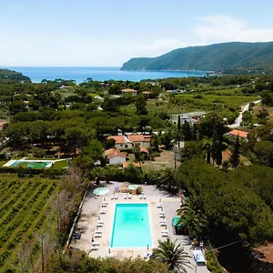 Glamping At Elba , Lacona Italia